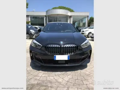 Usata BMW 116 M Sport 116 CV (85 kW) 2020 Nero Utilitaria