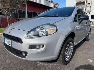 Usata Fiat Punto Street 77 CV (56 kW) 2018 Grigio Utilitaria