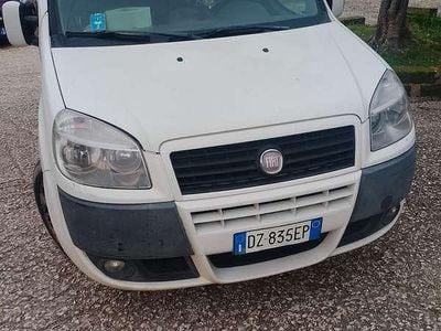 Usata Fiat Doblò Active 90 CV (66 kW) 2010 Monovolume