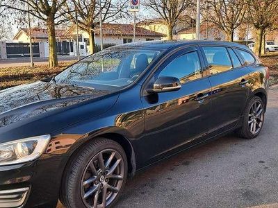 Usata Volvo V60 120 CV (88 kW) 2015 Station wagon