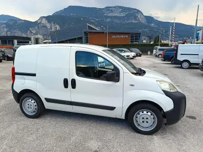 Usata Fiat Qubo Active 75 CV (55 kW) 2014 Bianco Monovolume