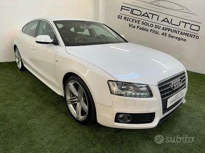 Begagnad Audi A5 S-Line 211 HK (155 kW) 2011 Vit Sedan