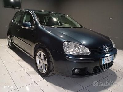 Usata VW Golf VI 102 CV (75 kW) 2008 Grigio Utilitaria