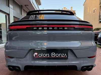 Usata Porsche Cayenne Coupe Sport 305 CV (224 kW) 2024 Grigio Coupé