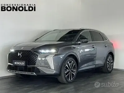 Usata DS Automobiles DS7 Crossback Rivoli 225 CV (165 kW) 2023 Grigio SUV