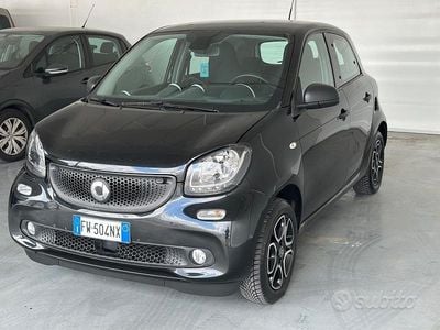 Usata Smart ForFour 70 CV (51 kW) 2019 Nero Utilitaria