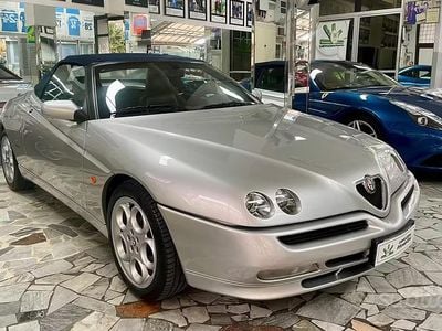 Usata Alfa Romeo Spider 128 CV (94 kW) 2001 Cabrio