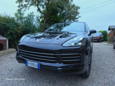 Usata Porsche Cayenne 340 CV (250 kW) 2018 Nero SUV