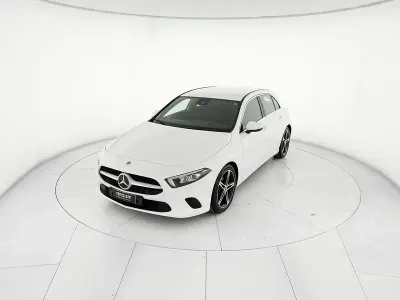 Usata Mercedes A180 116 CV (85 kW) 2019 Bianco Berlina