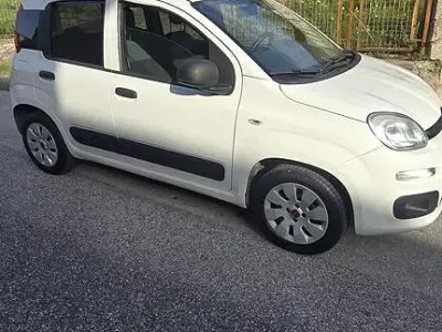 Usata Fiat Panda 60 CV (44 kW) 2018 Utilitaria