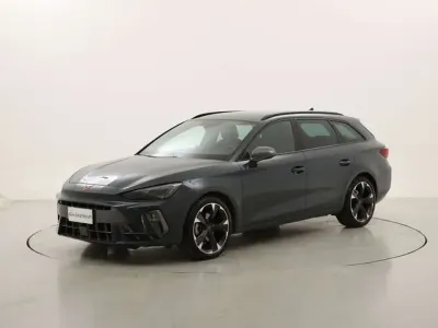 Usata Cupra Leon 150 CV (110 kW) 2025 Blu Station wagon