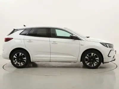 Occasion Opel Grandland X Business Elegance 131 ch (96 kW) 2023 SUV