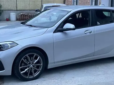 Usata BMW 118 Advantage 150 CV (110 kW) 2020 Utilitaria