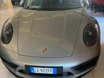 Usata Porsche 911 Carrera GTS 480 CV (353 kW) 2023 Grigio