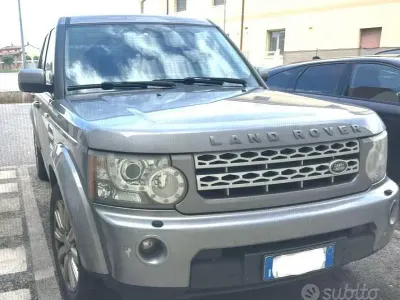 Usata Land Rover Discovery 4 HSE 245 CV (180 kW) 2012 Grigio SUV