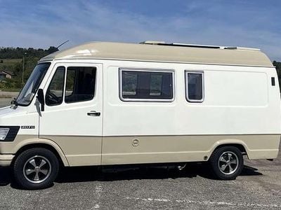 Usata Mercedes 500 64 CV (47 kW) 1980