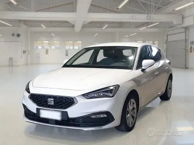 Usata Seat Leon Business 115 CV (84 kW) 2022 Bianco Berlina