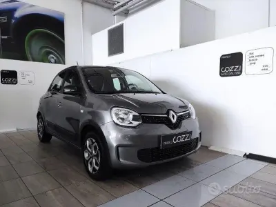 Usata Renault Twingo Equilibre 30 kW (42 CV) 2024 Grigio Utilitaria
