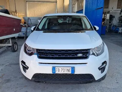 Usata Land Rover Discovery Sport 179 CV (131 kW) 2015 Bianco SUV