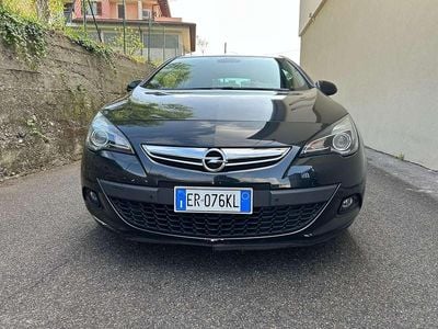 Occasion Opel Astra GTC Cosmo 179 ch (131 kW) 2013 Noir Berline