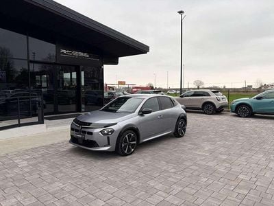 Usata Lancia Ypsilon 101 CV (74 kW) 2025 Grigio Utilitaria