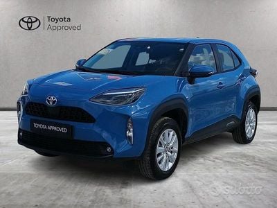 Usata Toyota Yaris Active 92 CV (67 kW) 2022 Blu Utilitaria