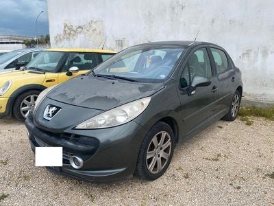 Usata Peugeot 207 90 CV (66 kW) 2007 Grigio Berlina
