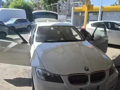 Usata BMW 320 184 CV (135 kW) 2012 Bianco Station wagon