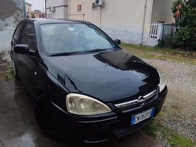 Usata Opel Corsa 2004 Nero Utilitaria