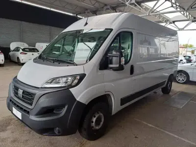 Usata Fiat Ducato 120 CV (88 kW) 2022 Bianco Furgone