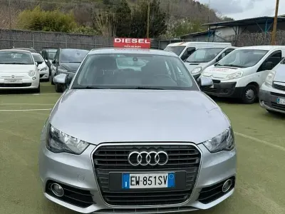 Usata Audi A1 90 CV (66 kW) 2014 Grigio Utilitaria