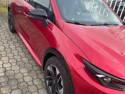 Nuova Renault Clio V Techno 114 CV (83 kW) 2025 Rosso assoluto Berlina