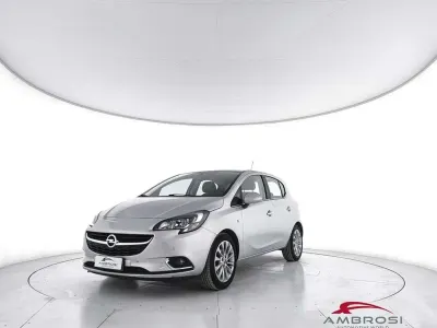 Usata Opel Corsa Innovation 90 CV (66 kW) 2018 Grigio Utilitaria