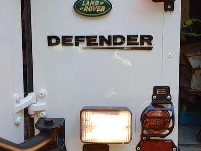 Usata Land Rover Defender 113 CV (83 kW) 1996 Bianco SUV