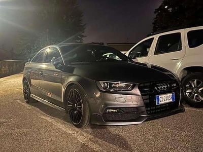Käytetty Audi A3 Ambiente 180 HP (132 kW) 2015 Harmaa Sedan