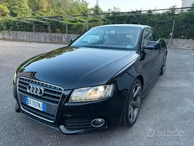 Gebraucht Audi A5 Ambition 160 PS (117 kW) 2012 Schwarz Coupé