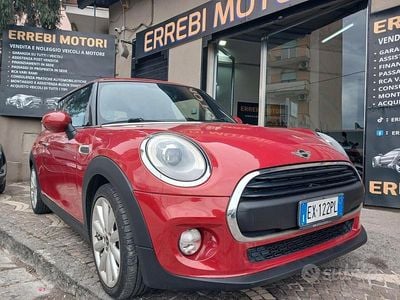 Usata Mini ONE 101 CV (74 kW) 2014 Rosso Utilitaria