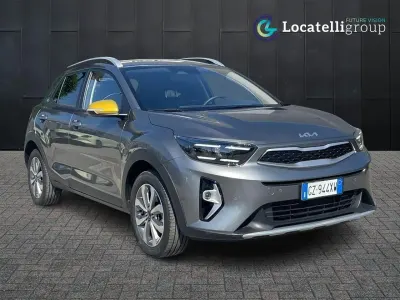 Usata Kia Stonic Style 79 CV (58 kW) 2025 Grigio SUV