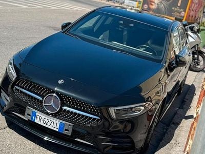 Usata Mercedes A200 163 CV (119 kW) 2018 Nero Utilitaria