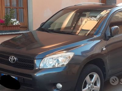 usata Toyota RAV4 3 serie