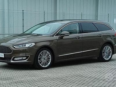 Usata Ford Mondeo Vignale 180 CV (132 kW) 2016 Marrone Station wagon