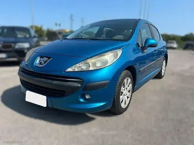 Usata Peugeot 207 95 CV (69 kW) 2008 Blu Berlina