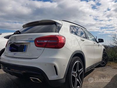 Usata Mercedes GLA200 Premium 136 CV (100 kW) 2014 Bianco SUV