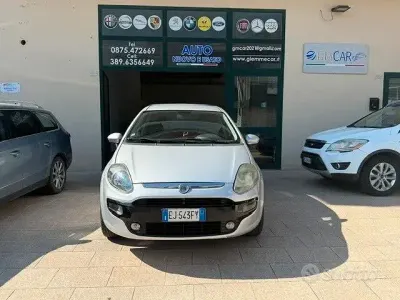 Usata Fiat Punto Evo 70 CV (51 kW) 2011 Grigio Utilitaria