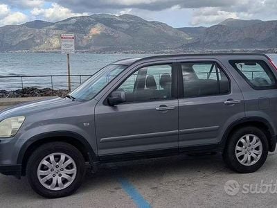 Usata Honda CR-V 140 CV (102 kW) 2005 Grigio SUV