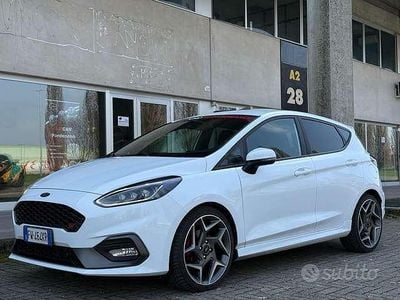 Usata Ford Fiesta ST 205 CV (150 kW) 2019 Bianco Utilitaria
