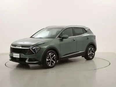 Usata Kia Sportage Style 136 CV (100 kW) 2022 Verde scuro SUV