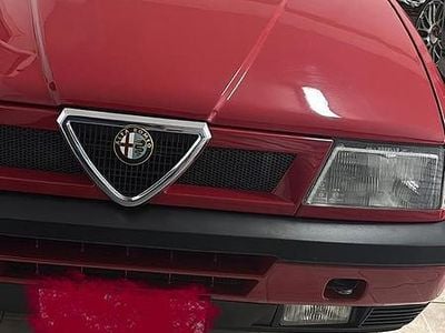 Usata Alfa Romeo 33 105 CV (77 kW) 1990 Rosso Berlina