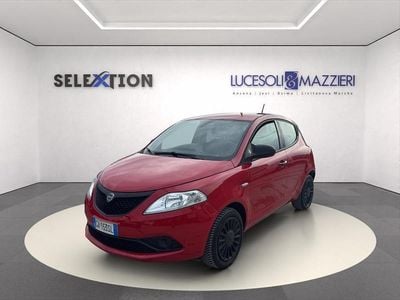 Usata Lancia Ypsilon S 69 CV (50 kW) 2020 Rosso Utilitaria