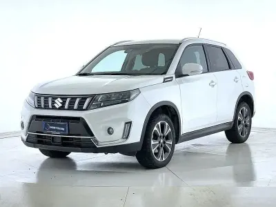 Usata Suzuki Vitara 129 CV (94 kW) 2020 Bianco SUV